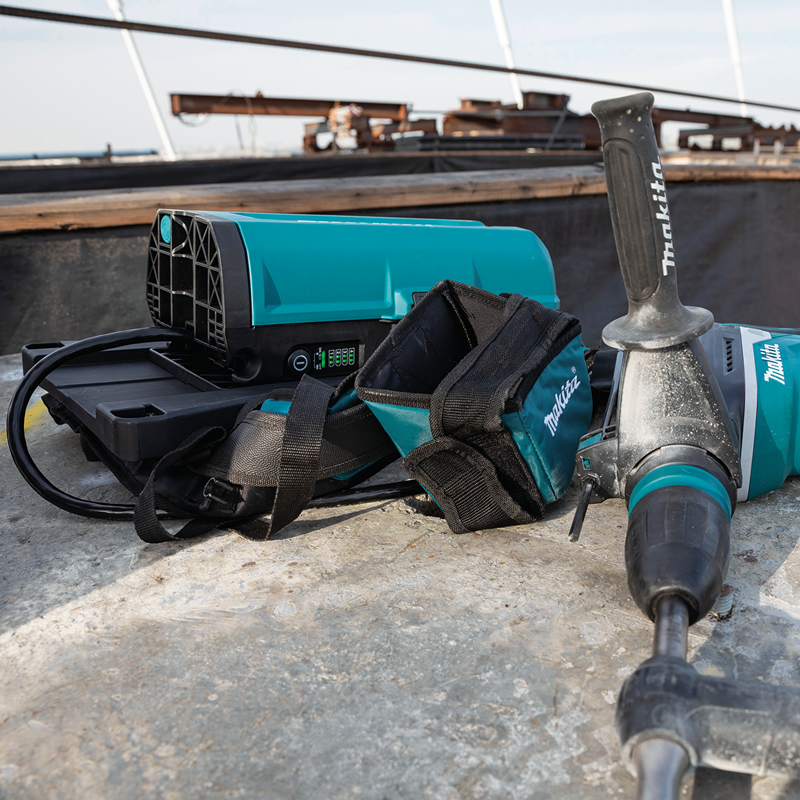 Buy Makita Portable Backpack Power Supply 36V (18V x 2) Tools PDC01 from Power Tool Services - Image 7 | Best Price