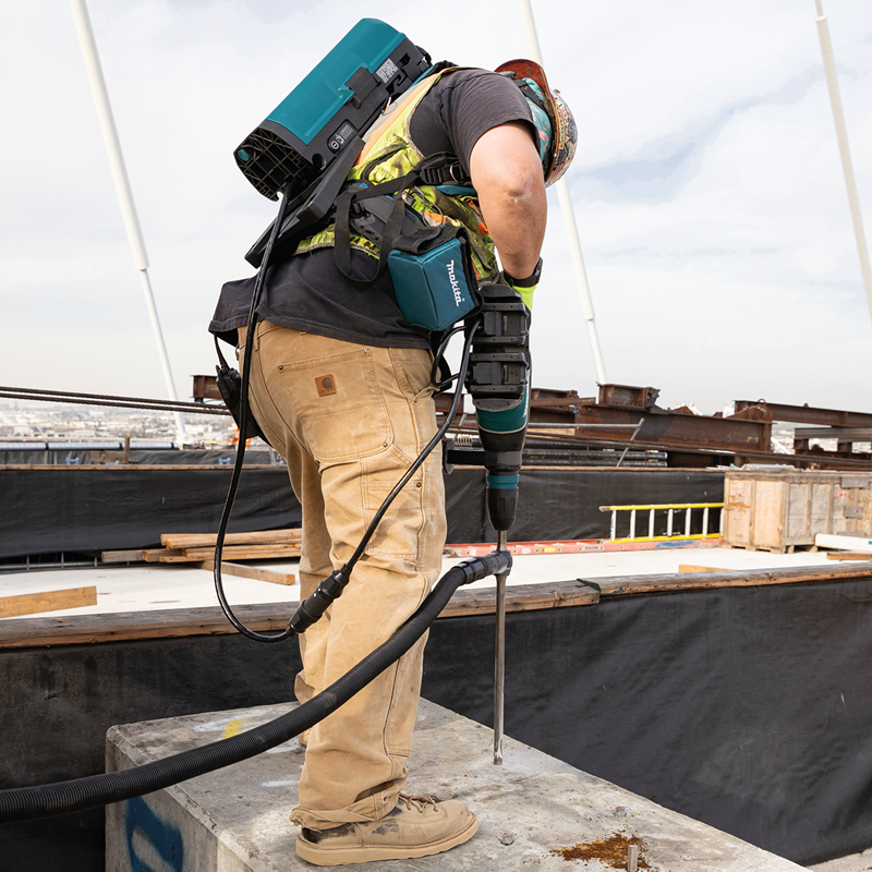 Buy Makita Portable Backpack Power Supply 36V (18V x 2) Tools PDC01 from Power Tool Services - Image 5 | Best Price