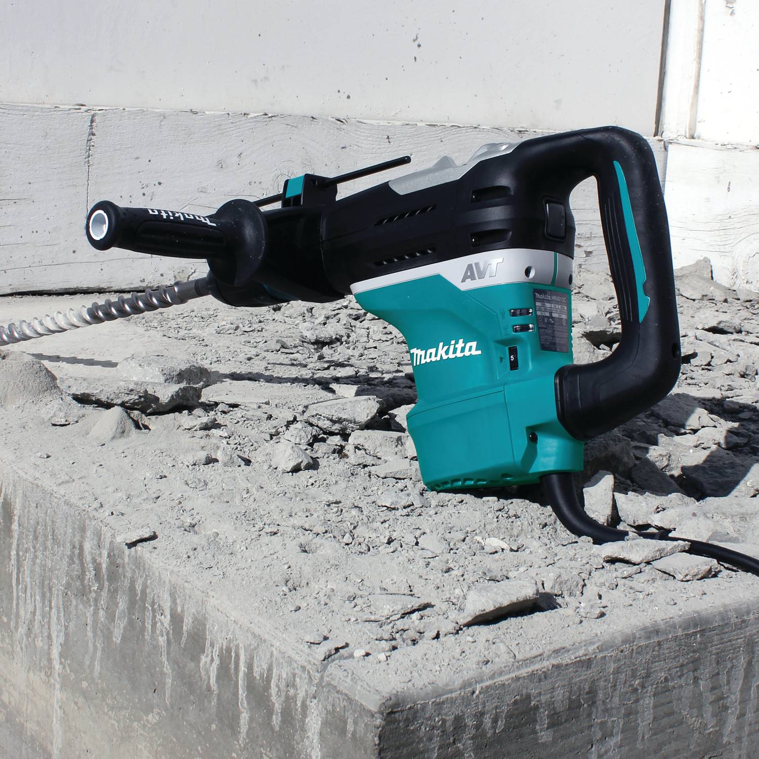 Buy Makita Rotary Hammer Drill HR4013C from Power Tool Services - Image 4 | Best Price