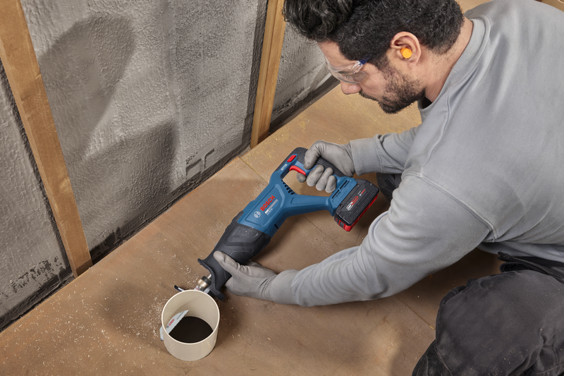 Bosch Professional Cordless Reciprocating Saw GSA 18V-280 (Solo) 06016D10L0 - Power Tool Services