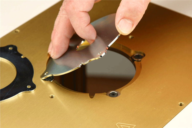 Buy Incra 609mm X 812mm Center Mount Router Table Top from Power Tool Services - Image 3 | Best Price