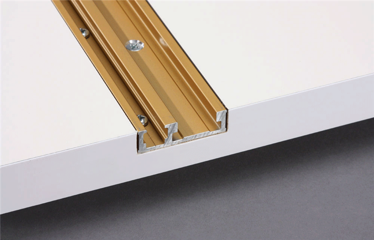 Buy Incra 609mm X 812mm Center Mount Router Table Top from Power Tool Services - Image 5 | Best Price