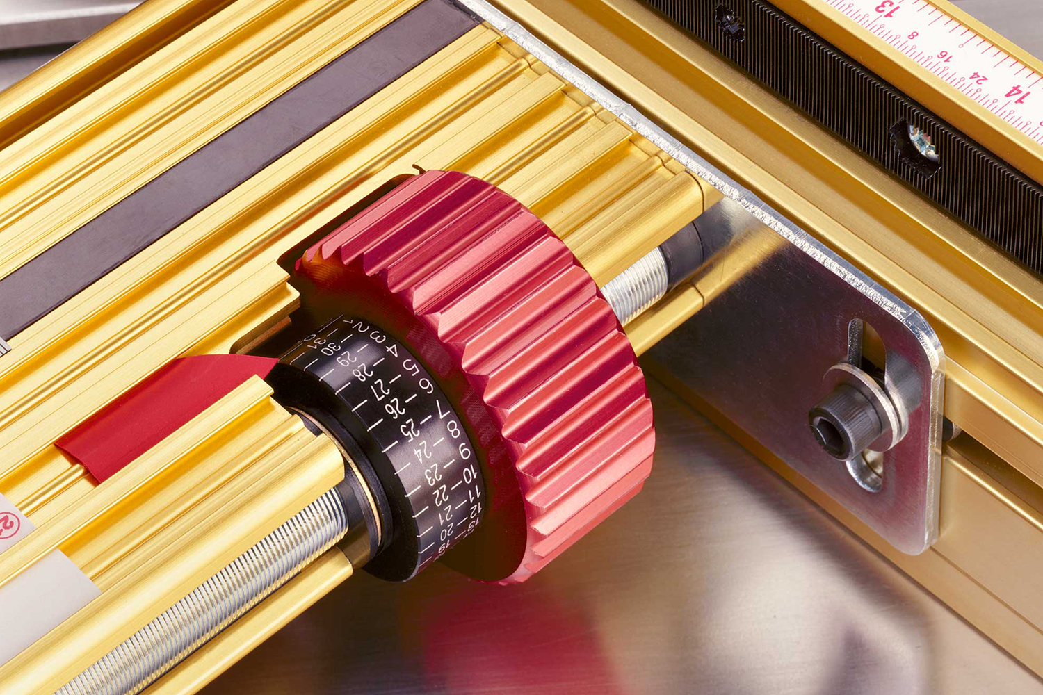 Buy Incra Router Fence and Table Combo - 2 from Power Tool Services - Image 6 | Best Price