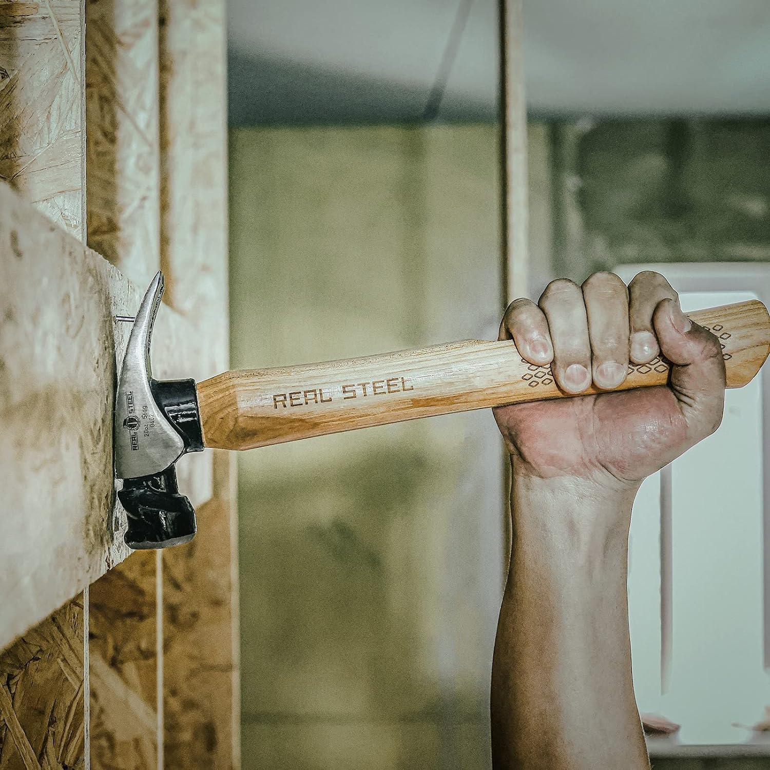 Real Steel Hammer Claw Curved 450g 16oz Hick. Wood Handle RSH0401 Power Tool Services