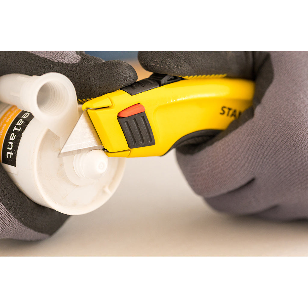 Buy Stanley Fatmax Retractable Utility Knife 0-10-778 from Power Tool Services - Image 4 | Best Price