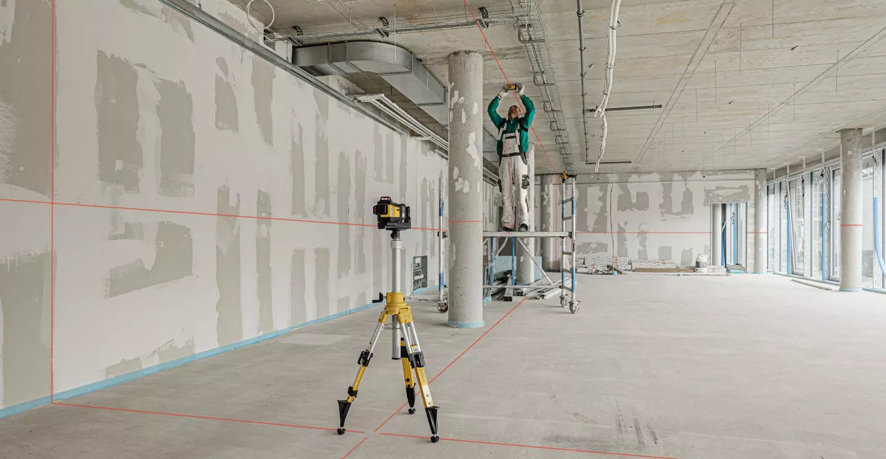 Stabila LAX 600 7Pc Line Laser 7 - Power Tool Services