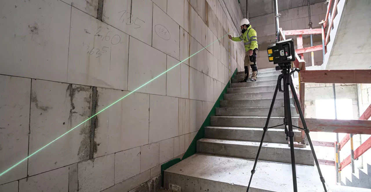 Stabila LAX 500 G 7Pc Line Laser 10 - Power Tool Services