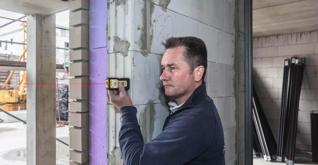 Stabila LD 220 Laser Distancer 8 - Power Tool Services