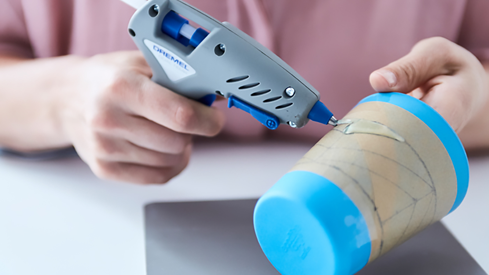 Buy Dremel Glue Gun 910-3 F0130910JA from Power Tool Services - Image 6 | Best Price