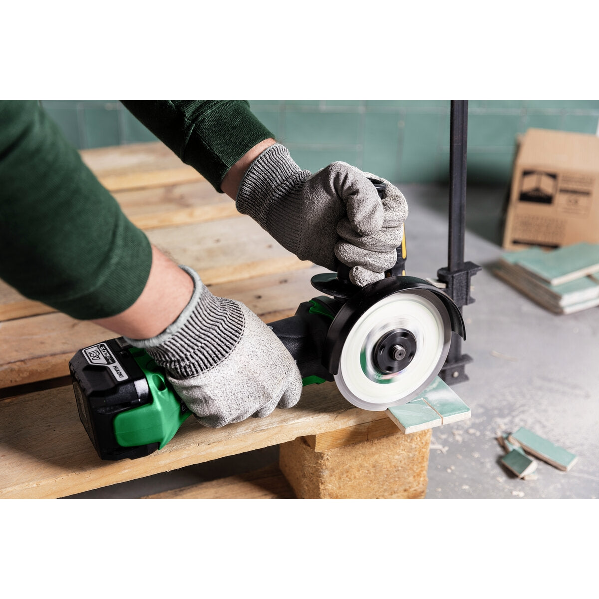 Hikoki 18v Cordless Angle Grinder G18DSL2 Basic 4 - Power Tool Services