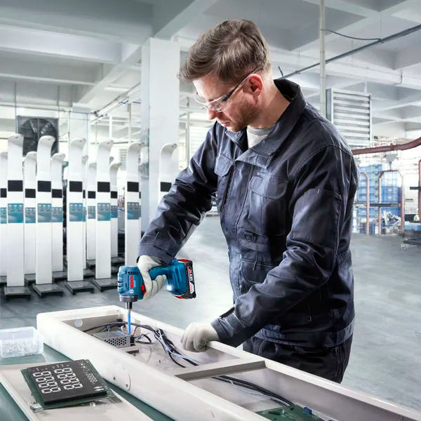 Bosch Industrial Cordless Screw Driver ISR 18V-30 PHX 06019M7101 7 - Power Tool Services