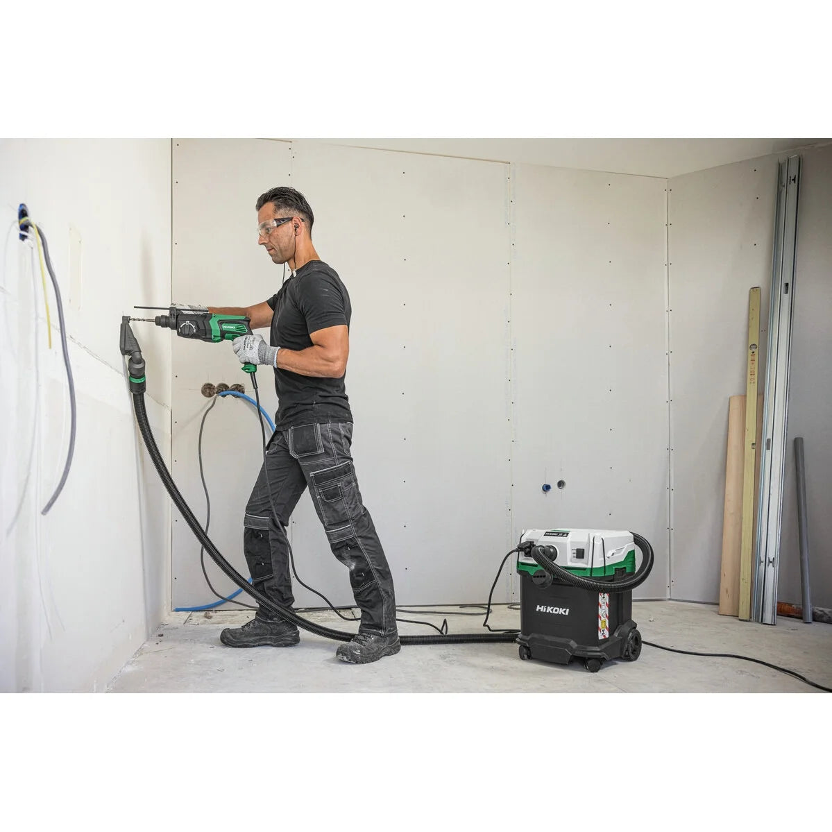 Hikoki Vacuum Cleaner 30L RP300YM 11 - Power Tool Services