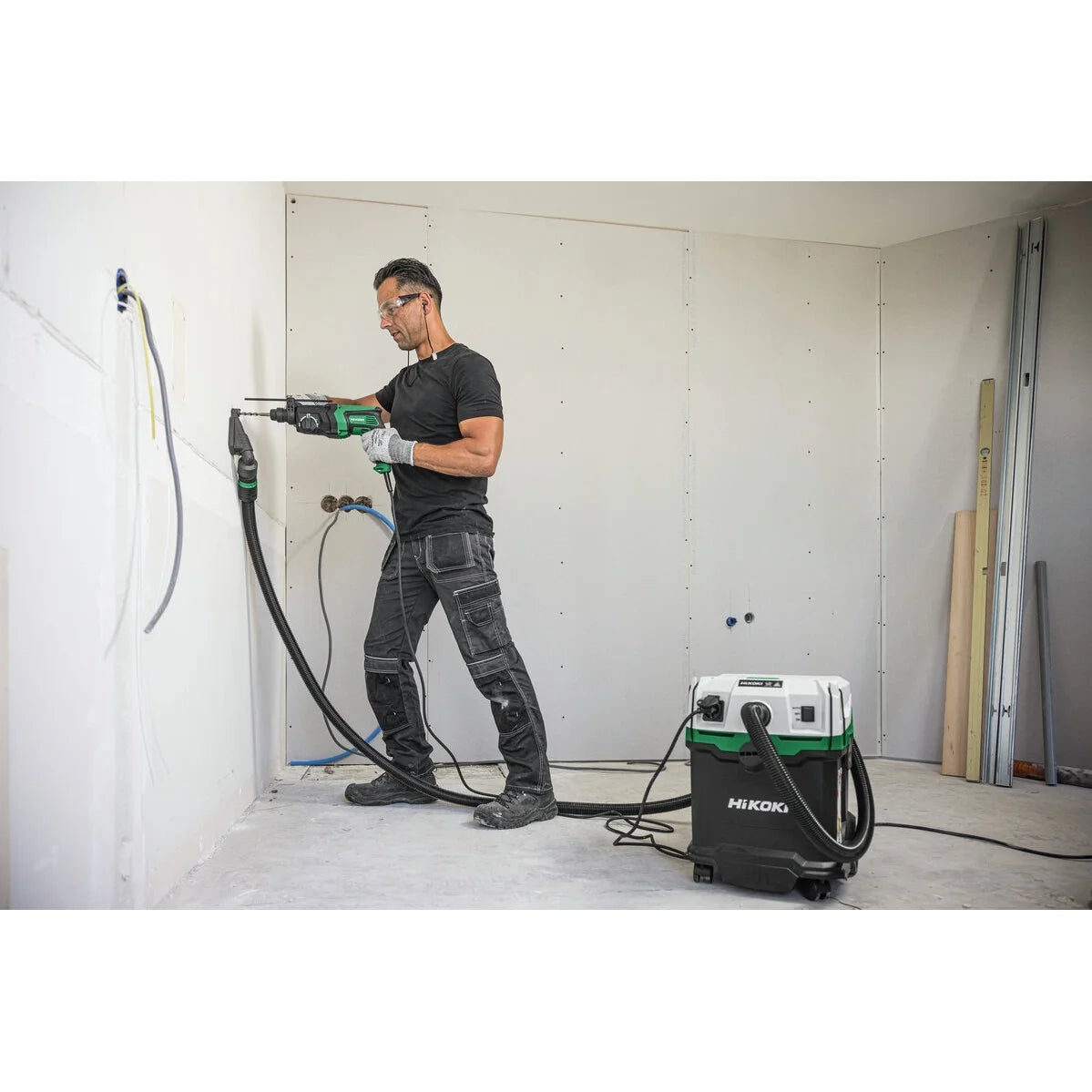 Hikoki Vacuum Cleaner 30L RP300YM 10 - Power Tool Services