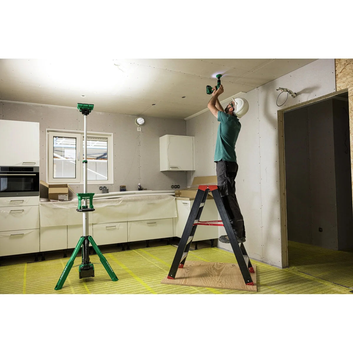 Hikoki 18v Cordless Construction Light UB18DG Basic 4 - Power Tool Services