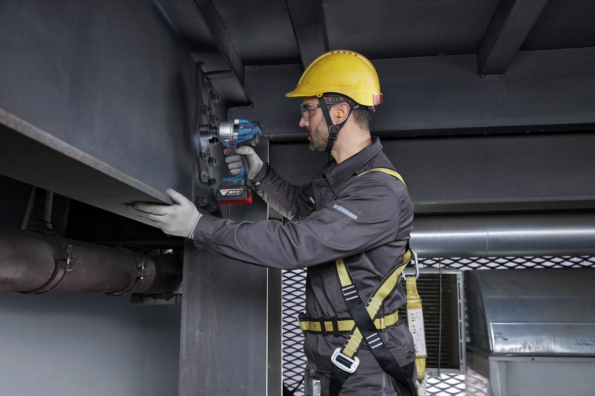 Bosch Professional Impact Wrench GDS 18V-780 06019P4021 5 - Power Tool Services