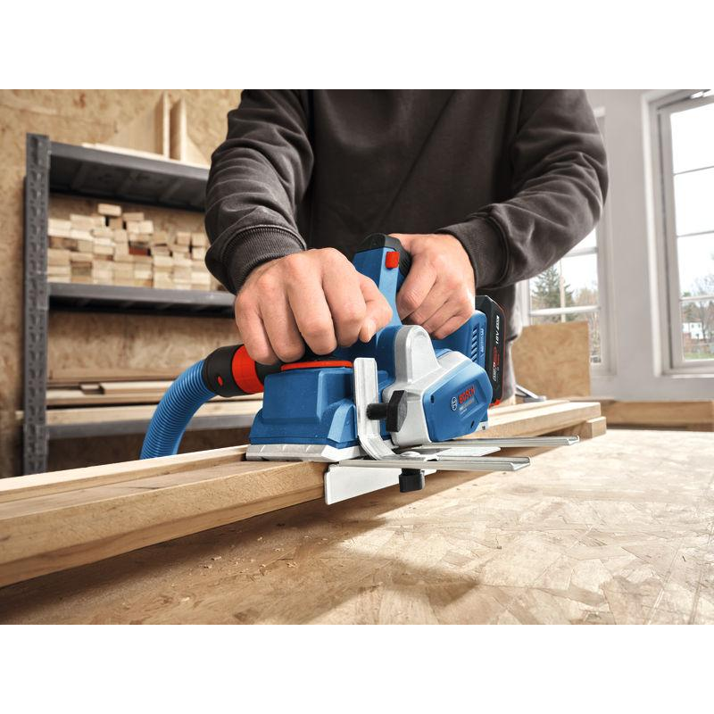 Bosch PRO Cordless Planer GHO 18V-20 06015B5200 - Image 4
