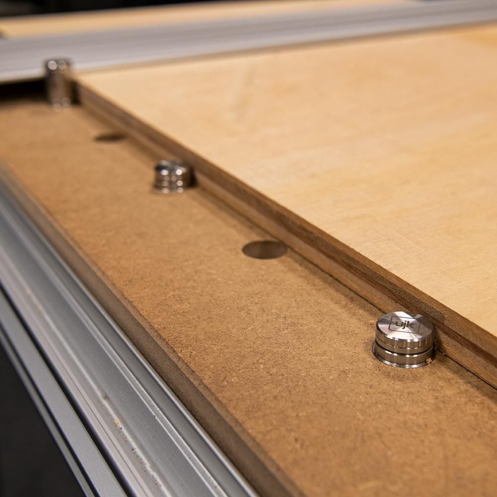 UJK Expanding 20mm Dogs 10mm Height 4 - Power Tool Services