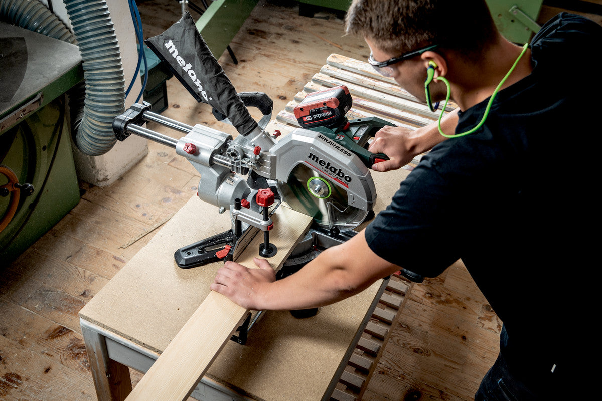 Buy Metabo | Cordless Mitre Saw KGS 18 LTX BL 254 | 614254850 from Power Tool Services - Image 4 | Best Price