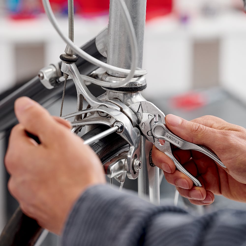 Pliers Wrenches XS Pliers and a wrench in a single tool 86 04 100 8 - Power Tool Services