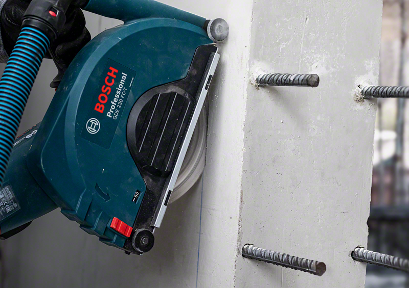 Bosch EXPERT MultiMaterial Diamond Cutting Disc 115 x 22,23 x 2,2 x 12 mm 2608900659 4 - Power Tool Services