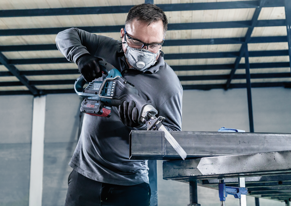 Bosch PRO Medium-Thick Metal precise S1137BEF Blade, 1.1 x 25 x 225 mm, 5 pcs 2608658994 13 - Power Tool Services