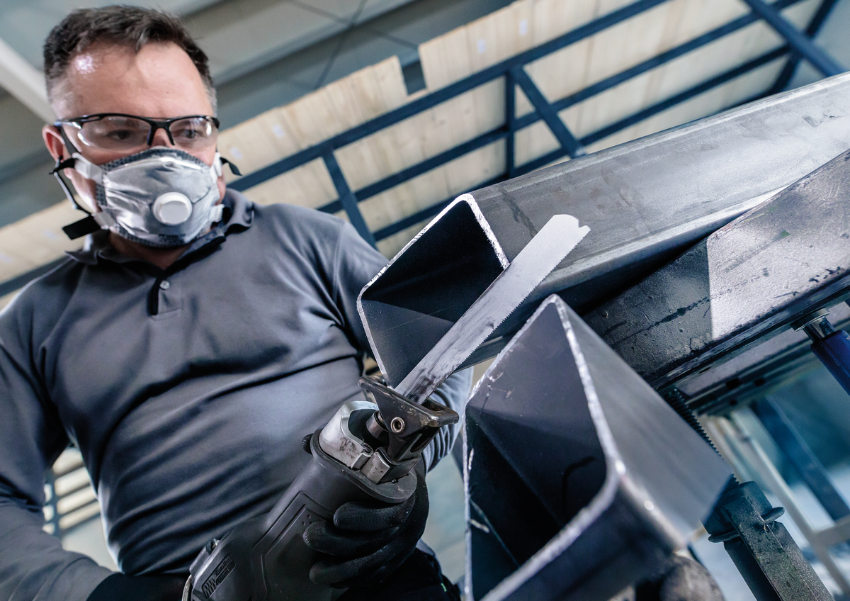 Bosch PRO Medium-Thick Metal precise S1137BEF Blade, 1.1 x 25 x 225 mm, 5 pcs 2608658994 12 - Power Tool Services