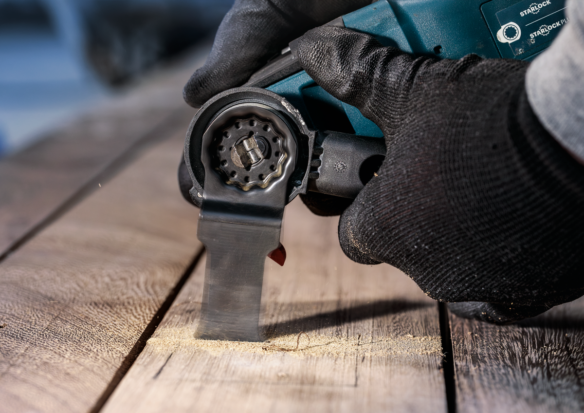 Bosch PRO Multitool Blade AIZ 32 BSPIB 32 x 50 mm 2608669070 4 - Power Tool Services