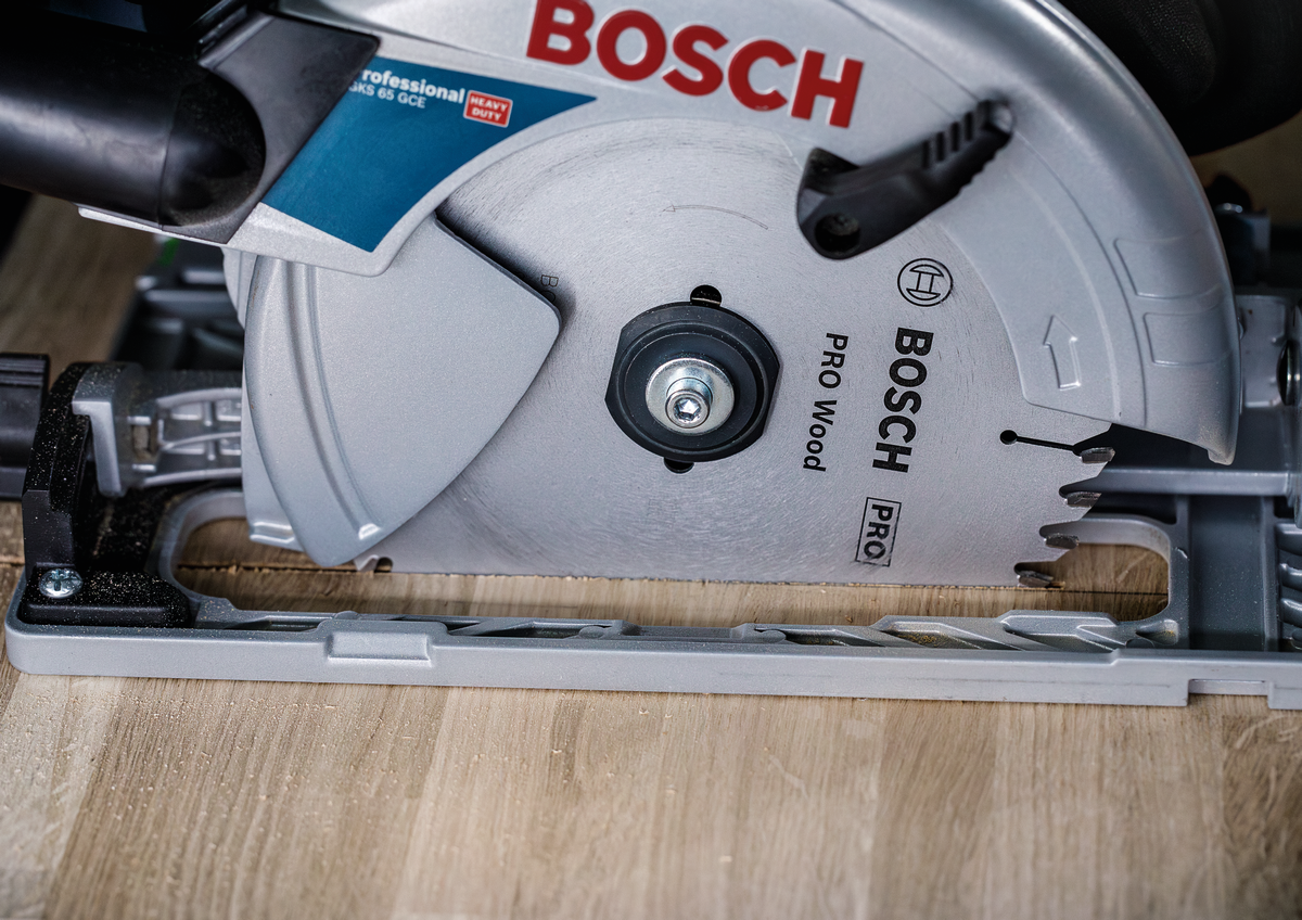 Bosch PRO Wood Circular Saw Blade, 235 x 2.5 x 25 mm 2608844870 6 - Power Tool Services