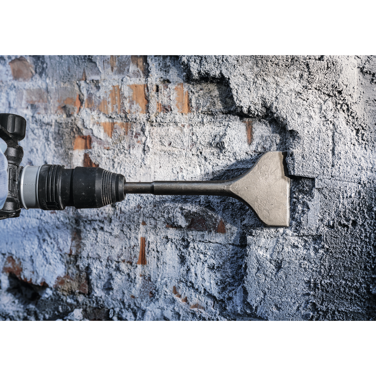 Bosch PRO SDS max-4C Spade Chisel, 80 x 300 mm 2608690570 9 - Power Tool Services