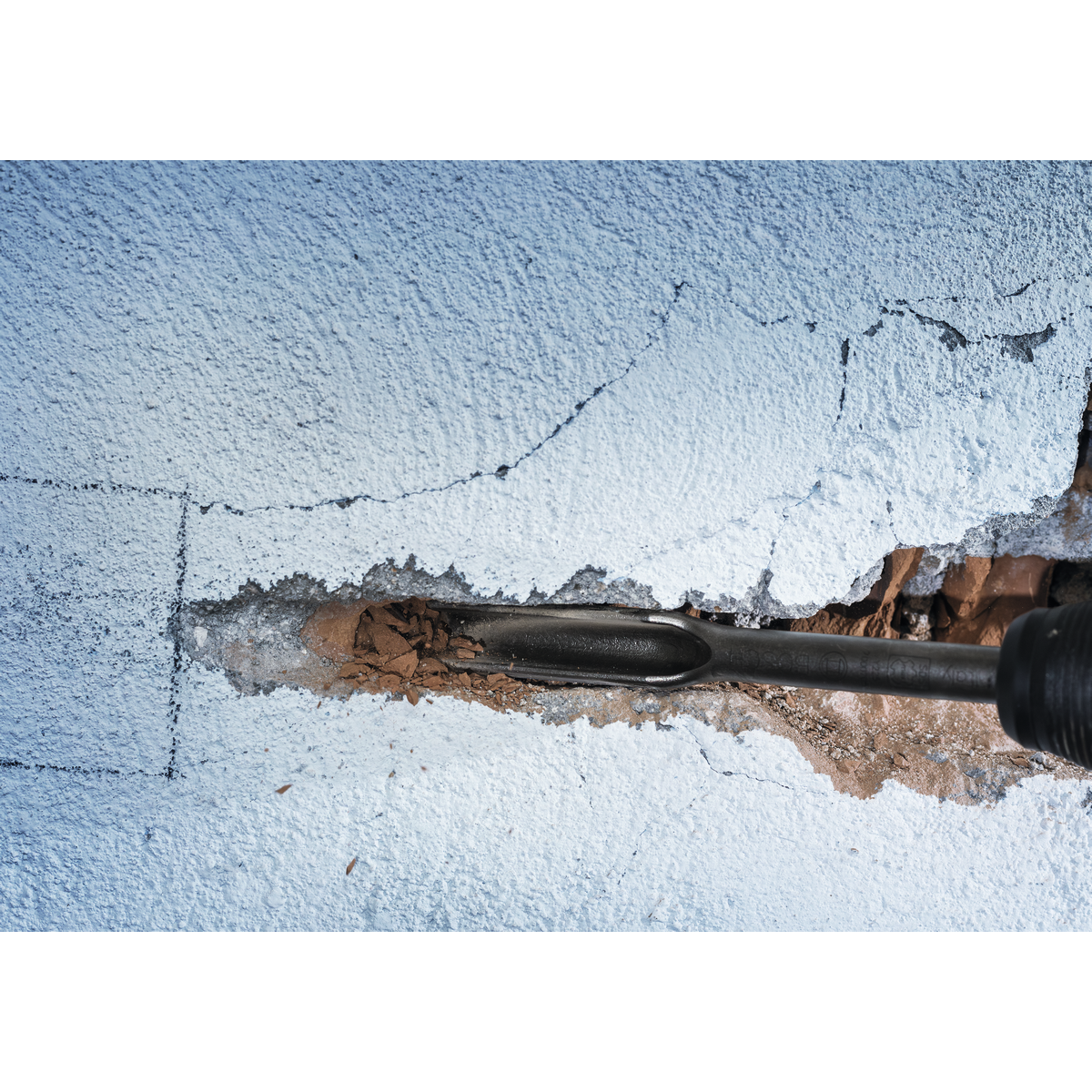 Bosch PRO SDS max Hollow Gouging Chisel, 26 x 300 mm 1618601101 10 - Power Tool Services