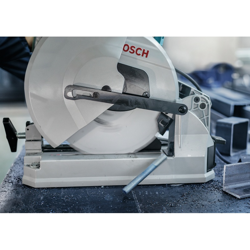 Bosch PRO Steel Circular Saw Blade, Corded, 305 x 2.2 x 25.4 mm, T60 2608844868 6 - Power Tool Services