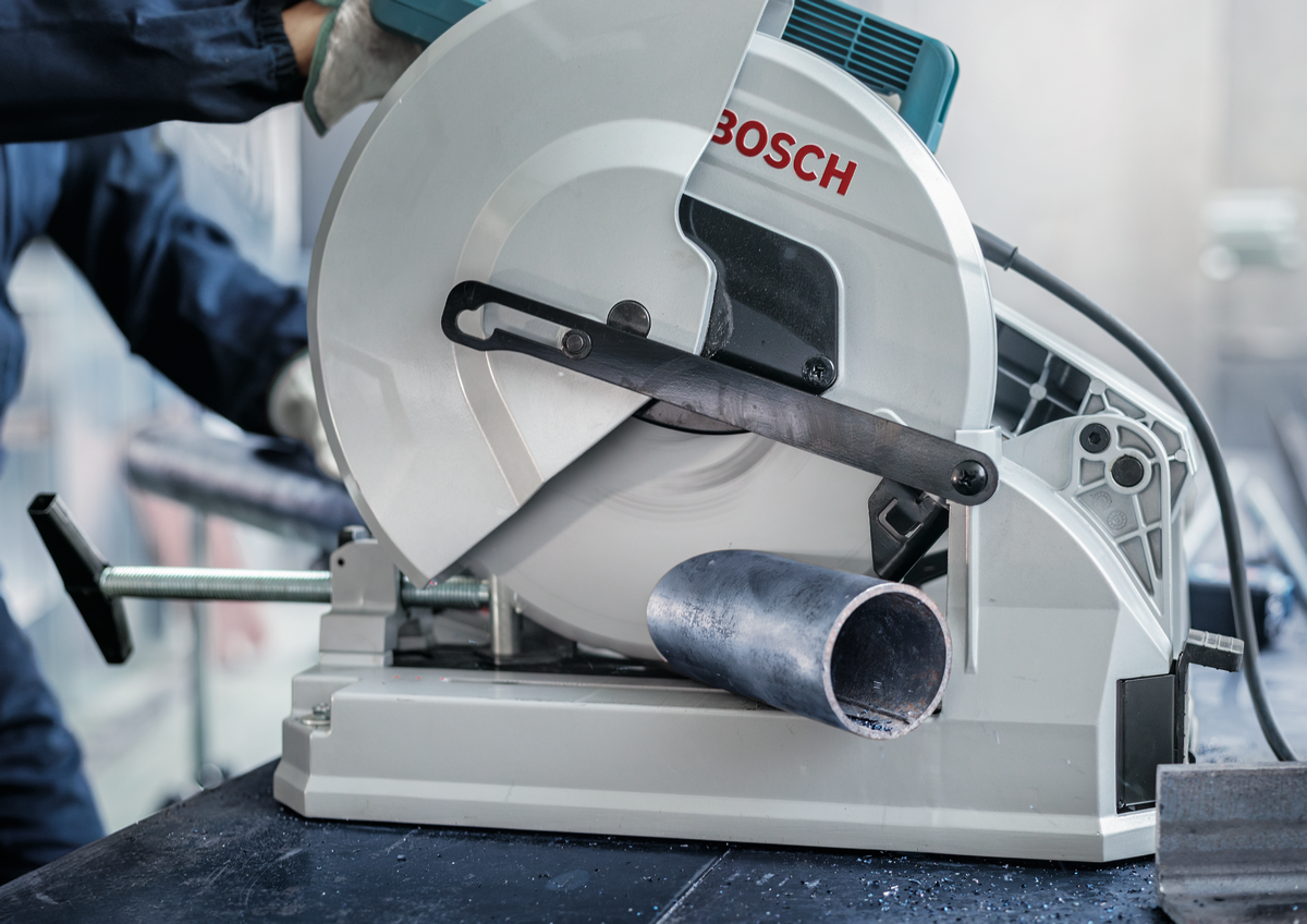 Bosch PRO Steel Circular Saw Blade, Corded, 305 x 2.2 x 25.4 mm, T72 2608844869 14 - Power Tool Services