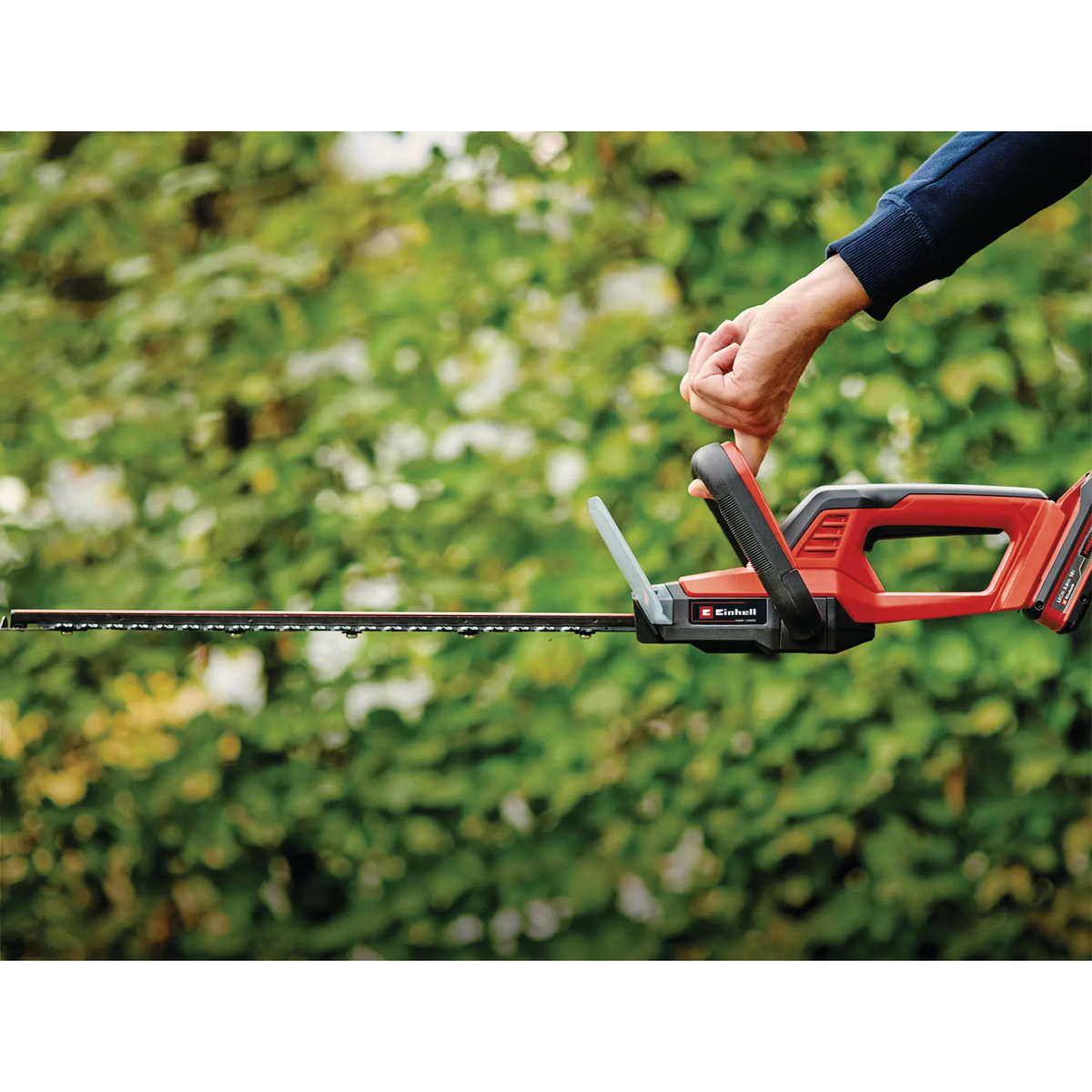 Einhell Cordless Hedge Trimmer GC-CH 18/40 Li Solo - Image 4