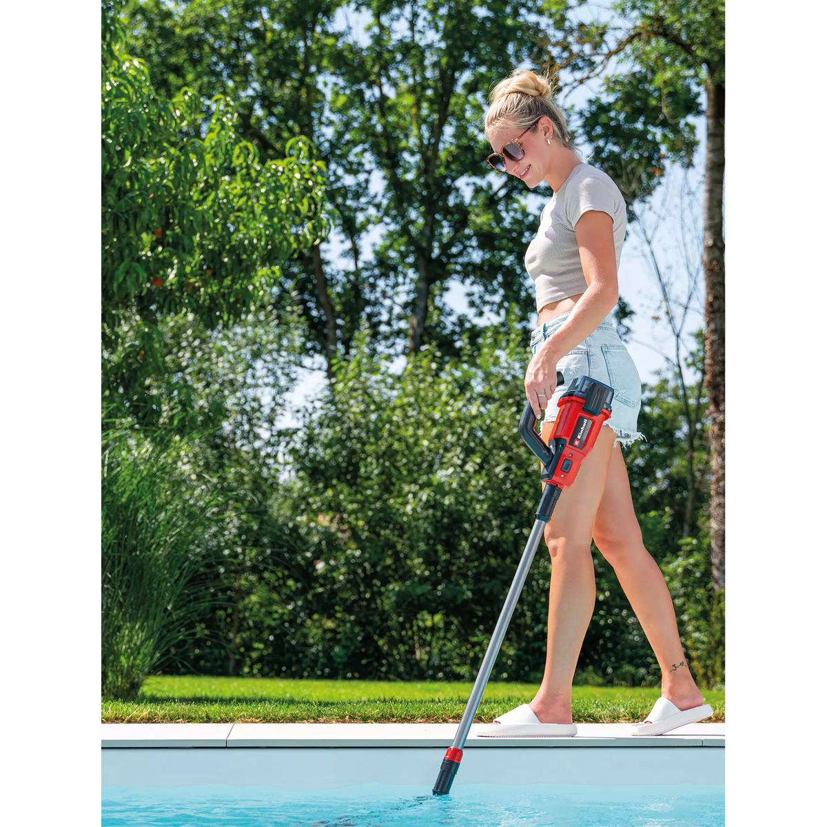Einhell Cordless Pool Cleaner GE-PV 18/42 Li T-Solo