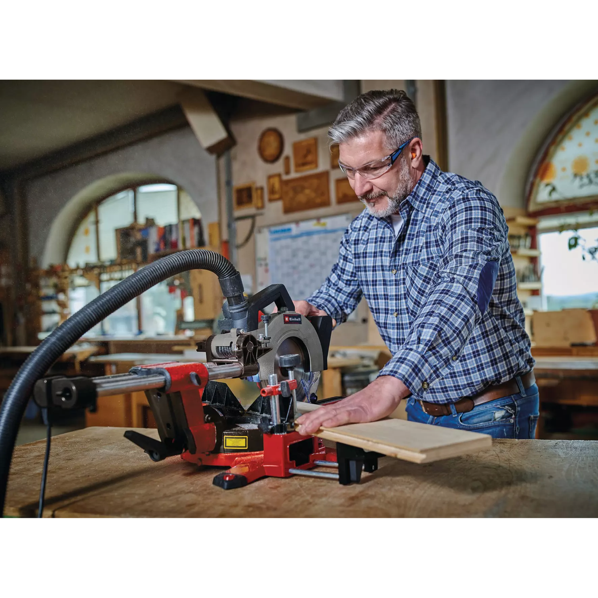 Einhell Sliding Mitre Saw TE-SM 2131 Dual