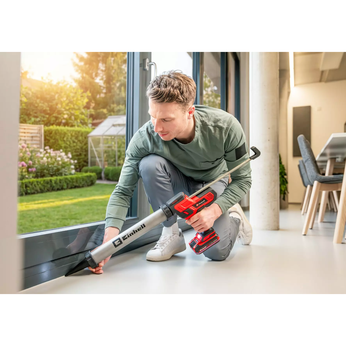 Einhell Cordless Caulking Gun 600ml TE-SG 18/600 B Li - Solo
