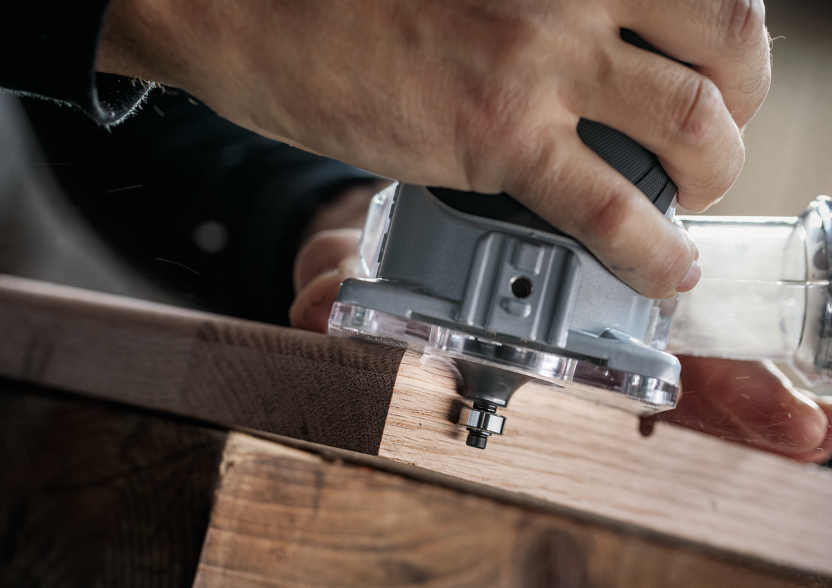 Bosch PRO Router Bit Rounding Over, R 3/8″, Shank 1/4″ 2608628422 6 - Power Tool Services