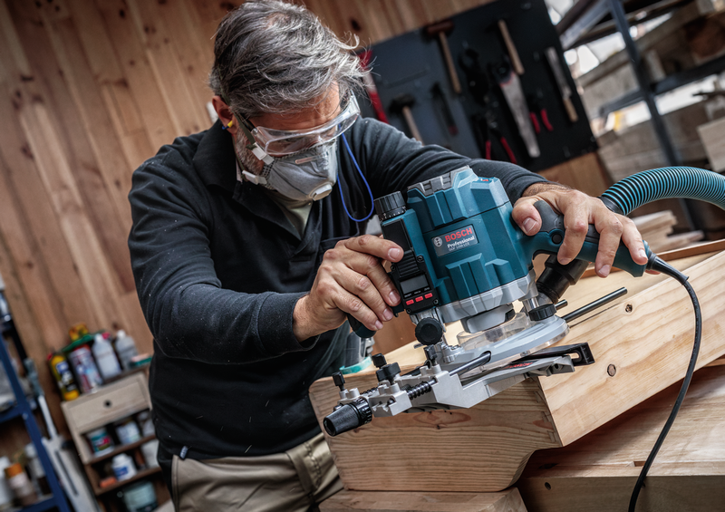 Bosch PRO Router Bit Mixed Set, Shank 1/4″, 15 pcs Shank 6 - Power Tool Services