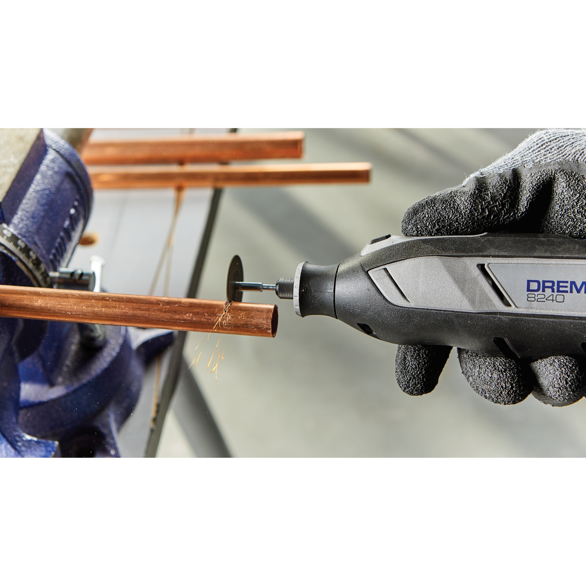 Dremel Cordless Multi Tool Kit 8240 5/65