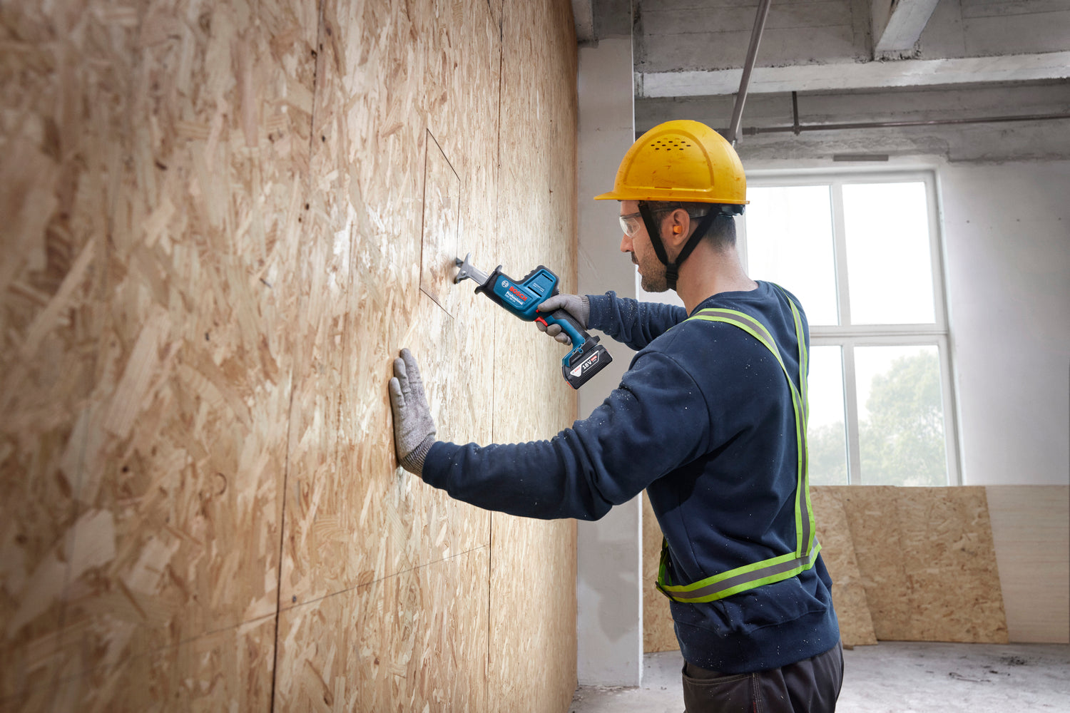 Bosch Professional Cordless Reciprocating Saw GSA 18V-24 06016A5100 14 - Power Tool Services