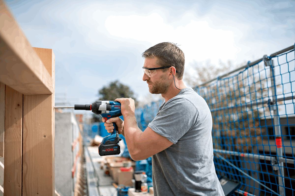 Bosch Professional Cordless Impact Wrench GDS 18V-1050 H 06019J8502