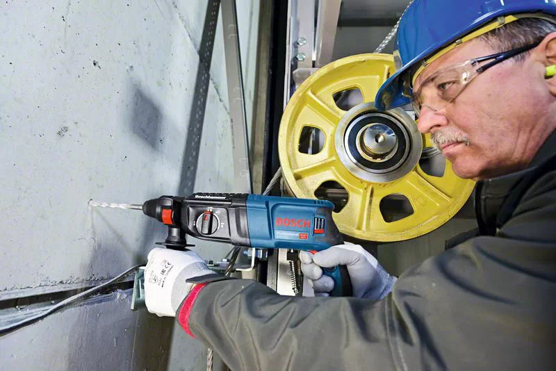 Bosch Professional Gbh 2 26 Rotary Hammer with SDS plus PTS