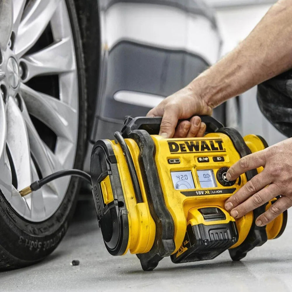 Dewalt 18V Tyre Inflator DCC018N-XJ