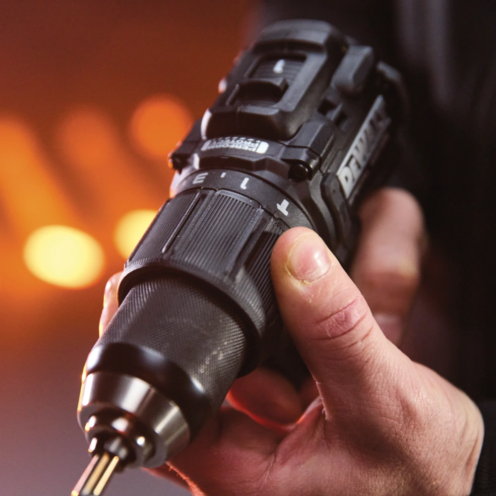 Dewalt McLaren 18V XR Brushless Hammer Drill Driver DCD86MM1T 6 - Power Tool Services