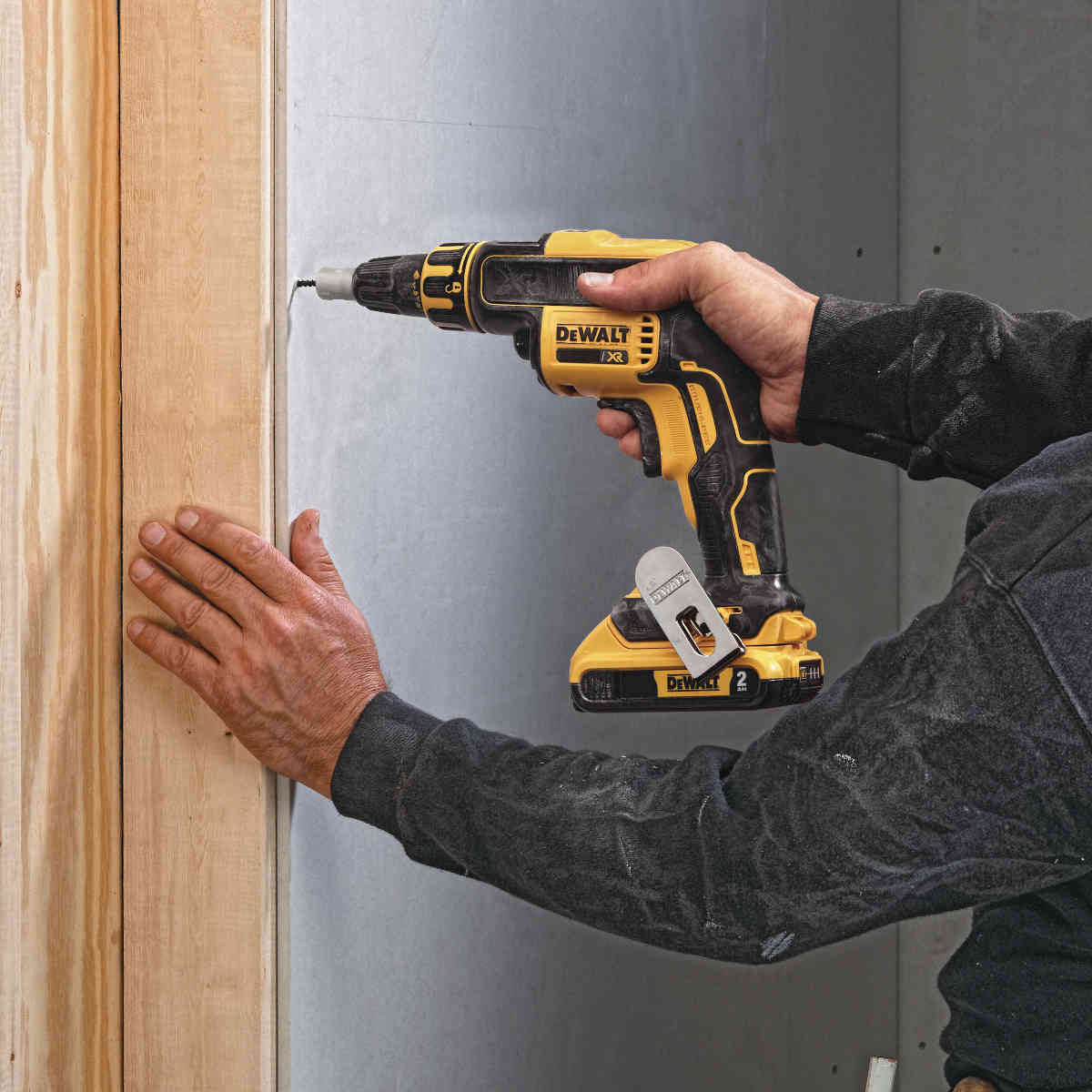 Dewalt drywall deals screwdriver