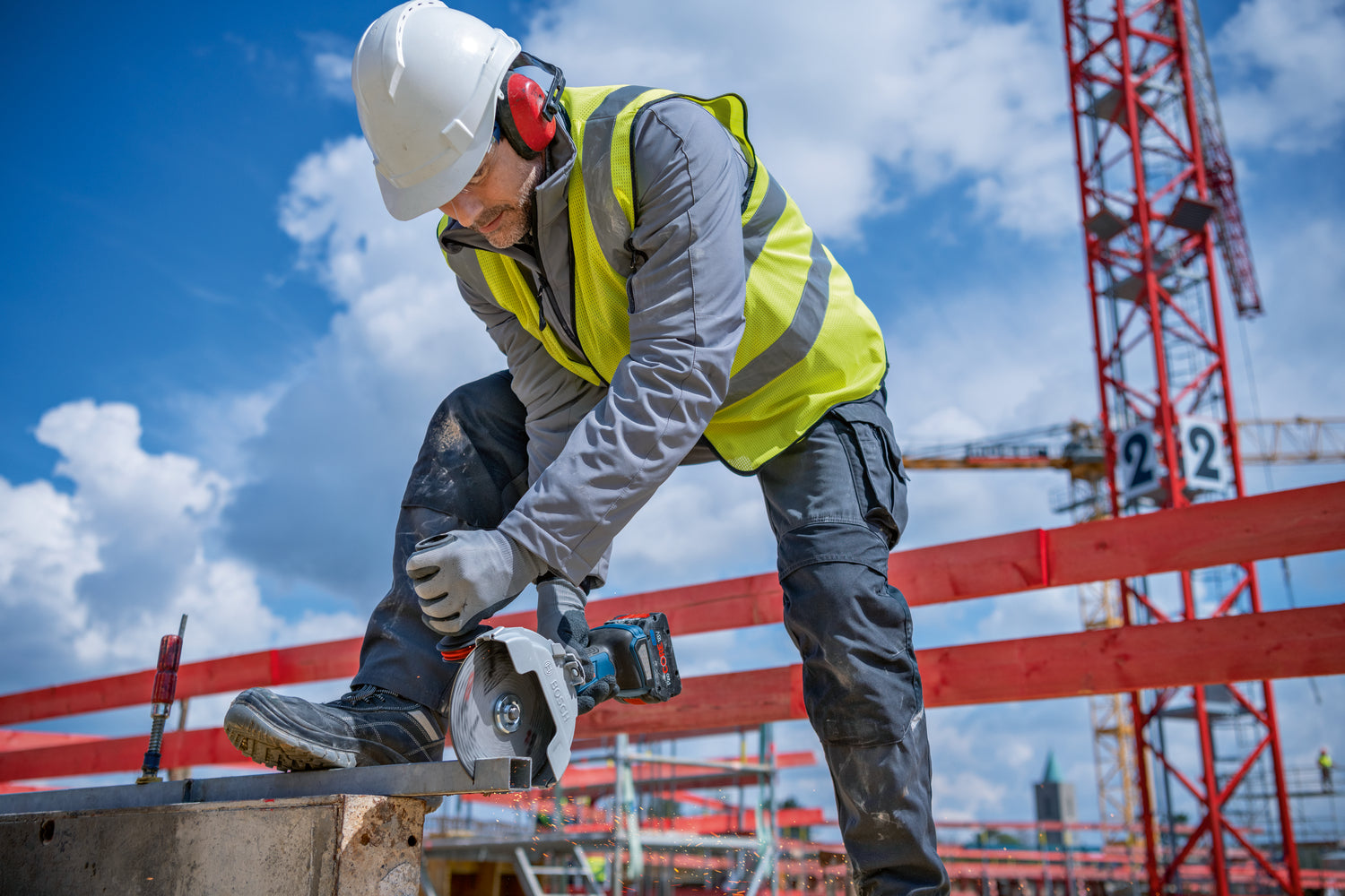 Bosch Professional Cordless Angle Grinder BITURBO 06019H6L01 2 - Power Tool Services