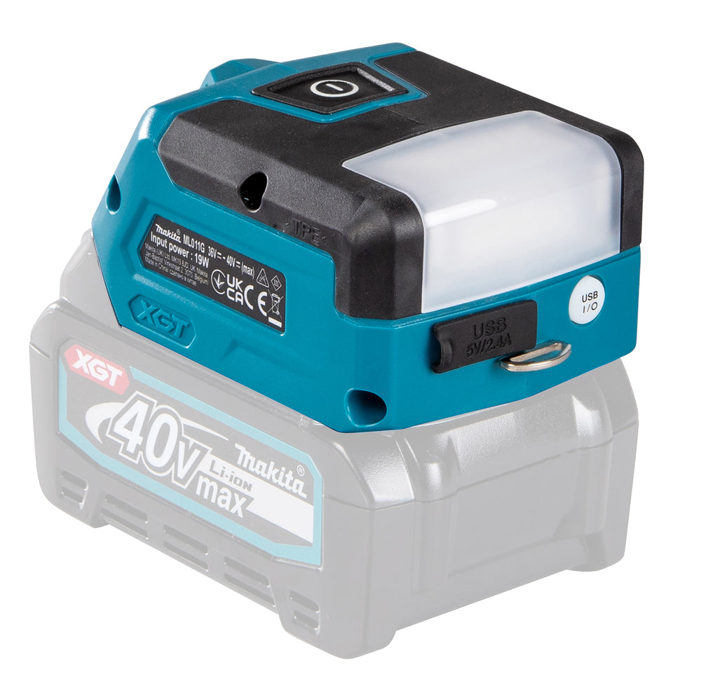 Makita 40V XGT Cordless LED Torch ML011G 4 - Power Tool Services