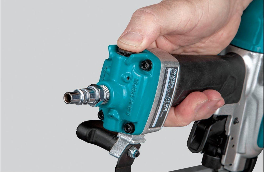 Makita Pneumatic Brad Nailer Af506