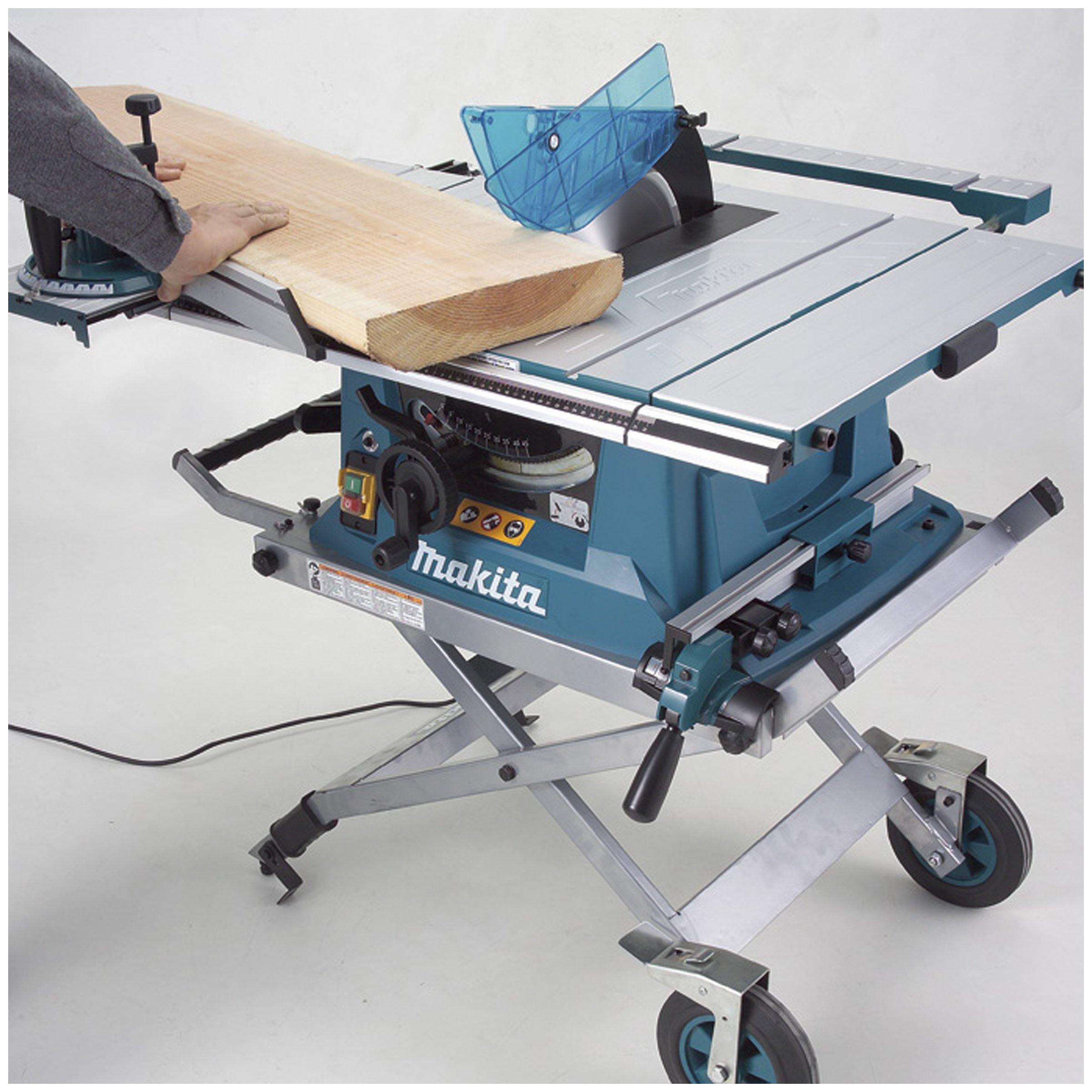 Makita tools store table saw