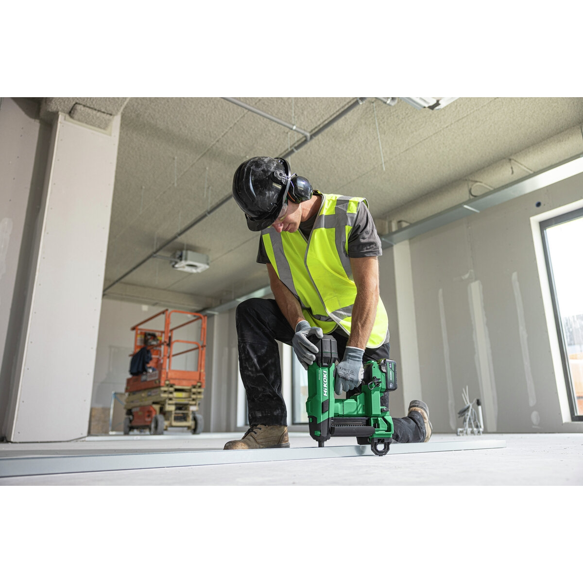 Hikoki Cordless Concrete Nailer NC1840DAW3Z 2 - Power Tool Services